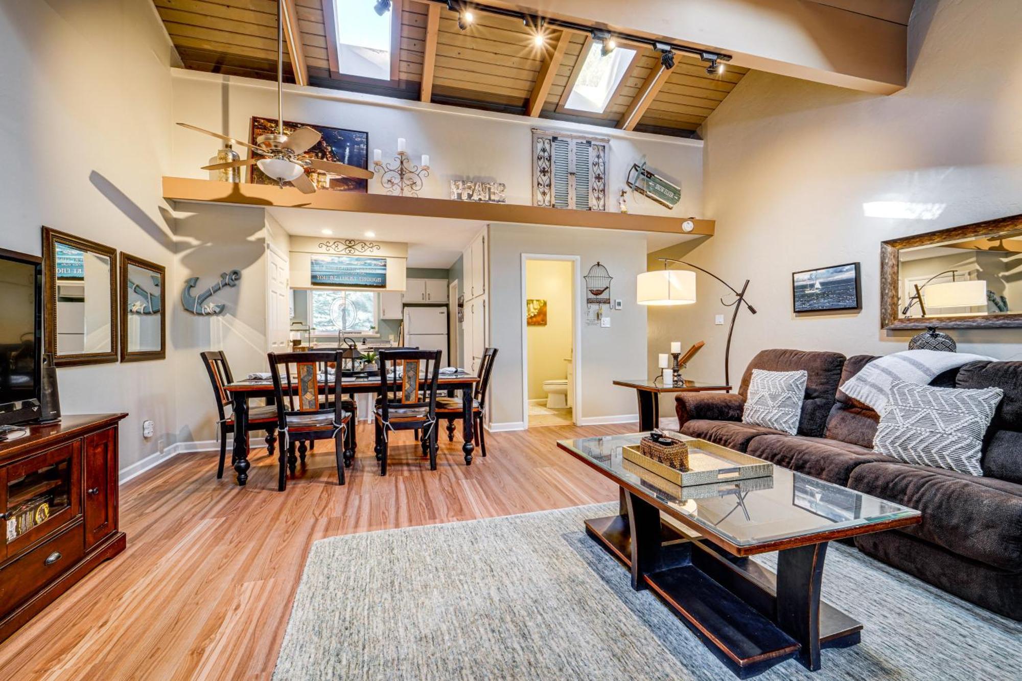 Tahoe Condo About 1 Mi To Diamond Peak Ski Resort! Інклайн-Віллідж Екстер'єр фото