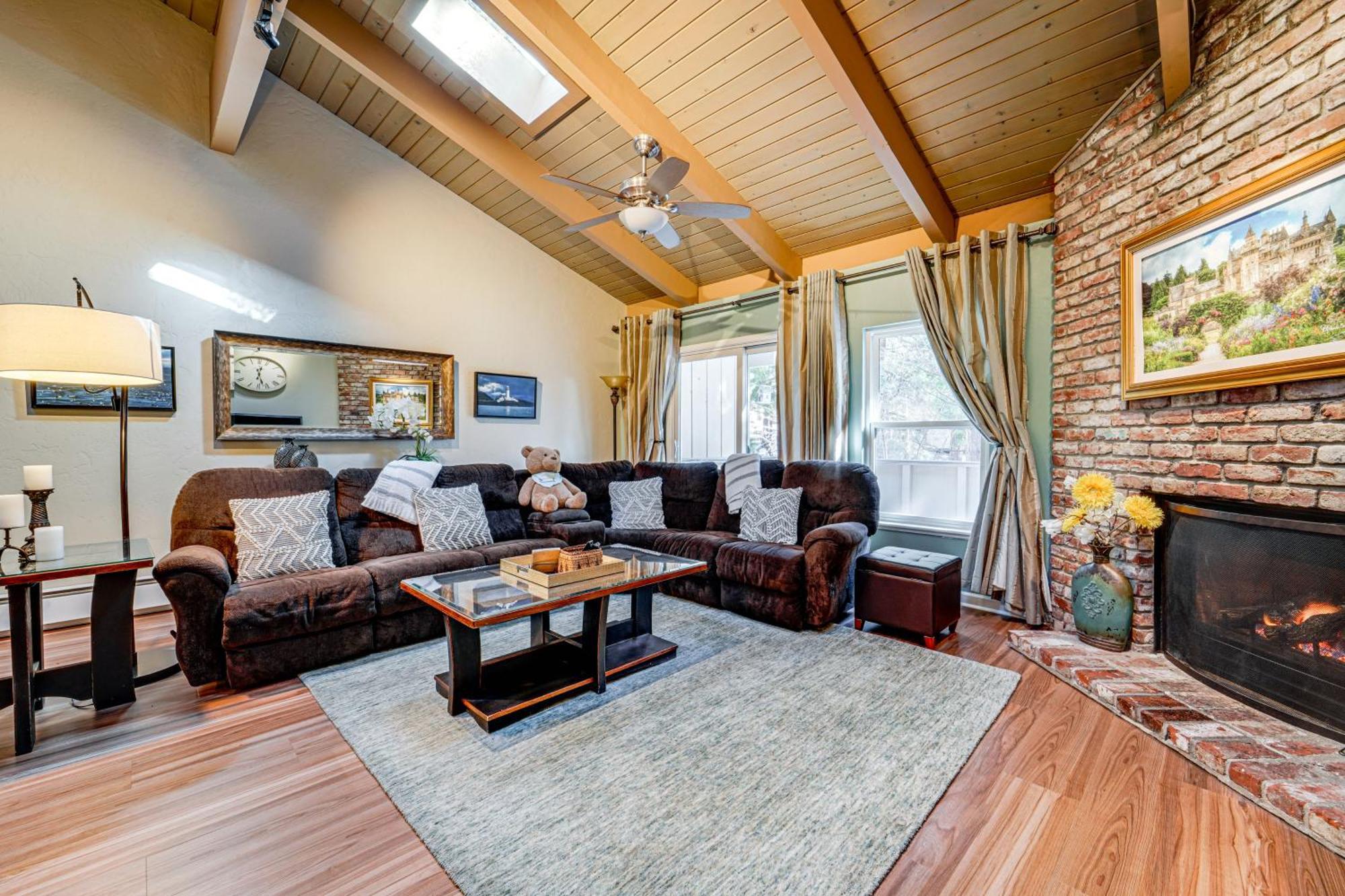 Tahoe Condo About 1 Mi To Diamond Peak Ski Resort! Інклайн-Віллідж Екстер'єр фото